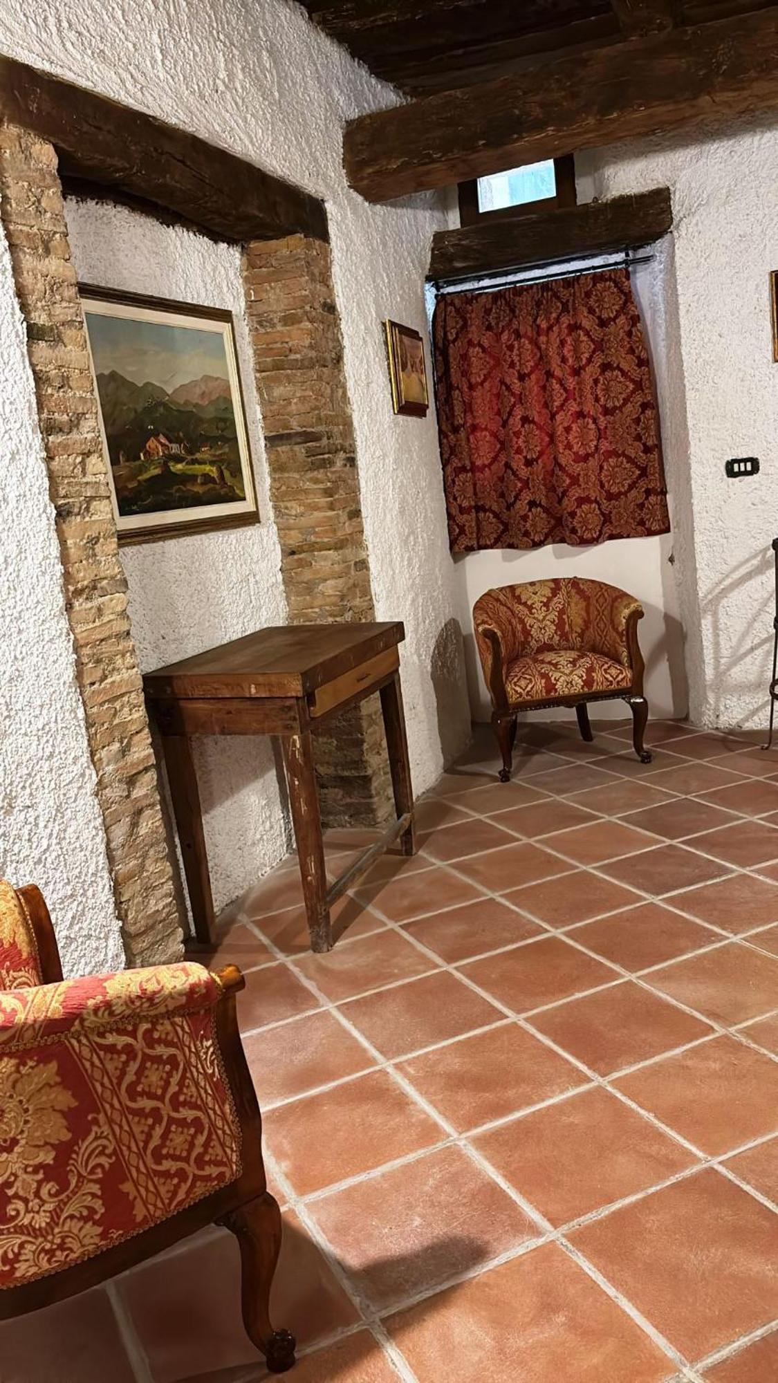 Hotel Perbacco SantʼAngelo Limosano Habitación foto